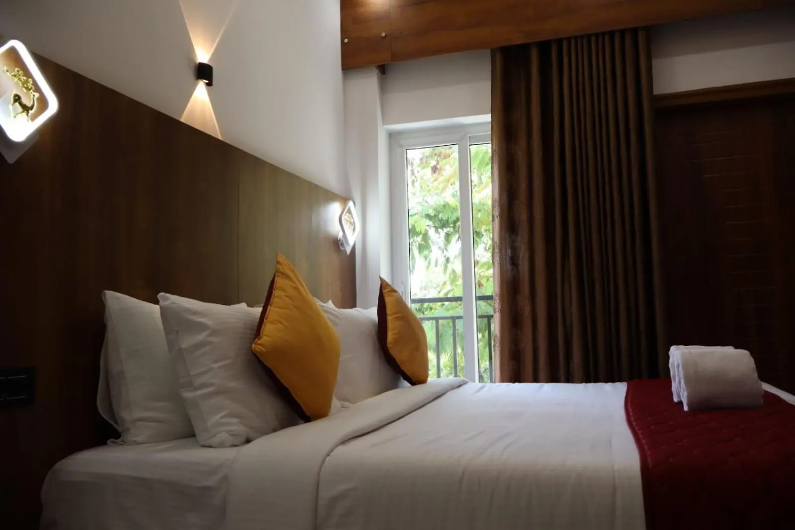 Rhythm Stays Munnar Hotel