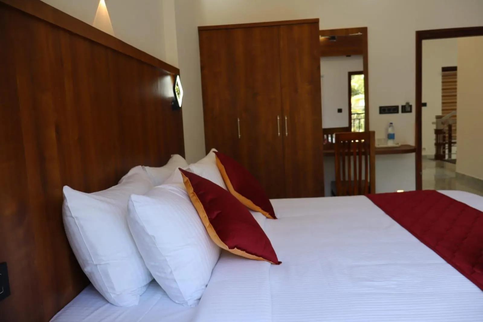 Rhythm Stays Munnar
