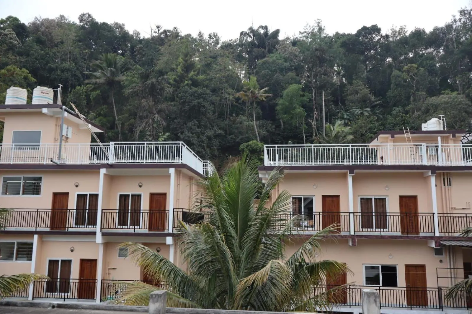 Hotel Rhythm Stays Munnar