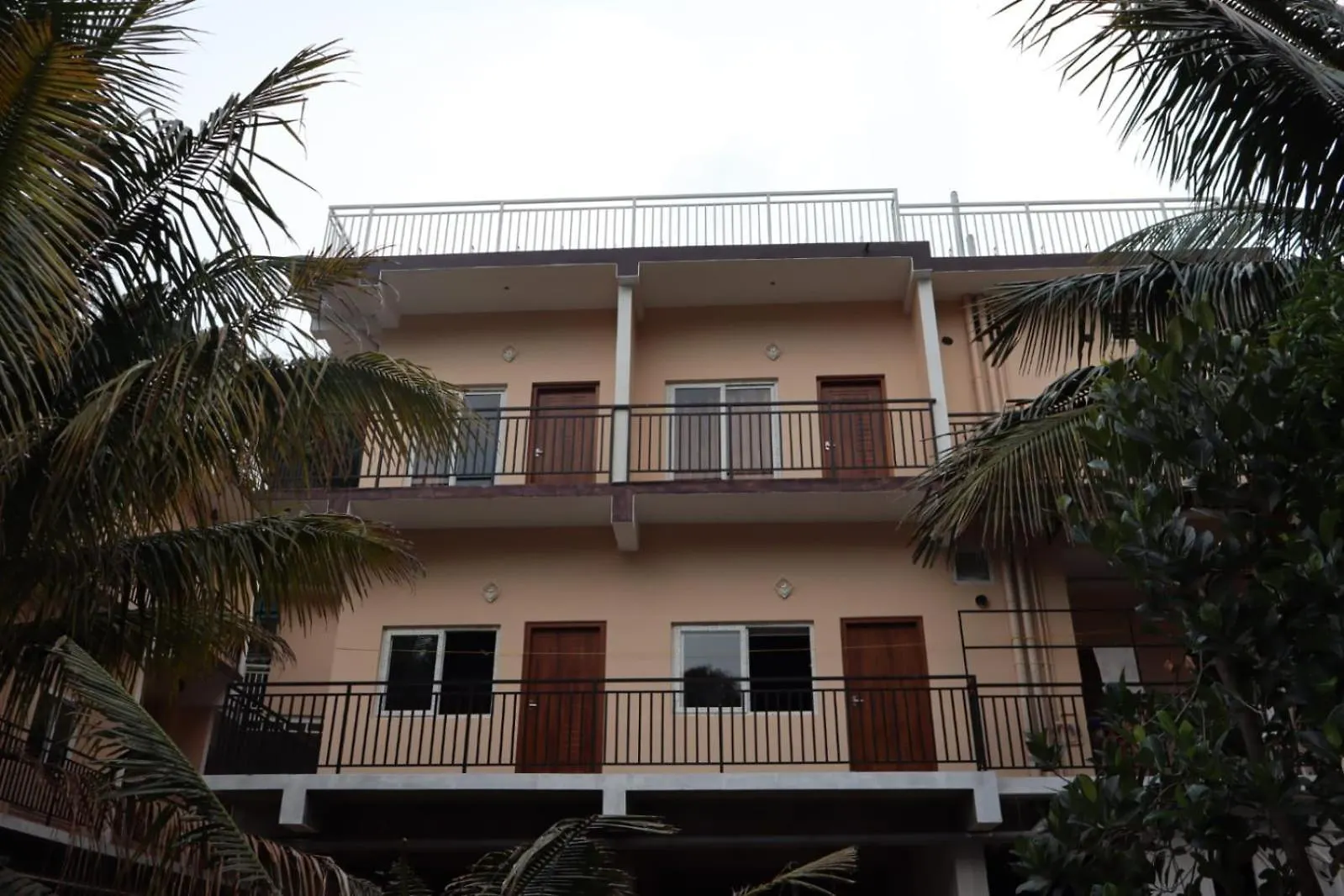 Rhythm Stays Munnar Hotel