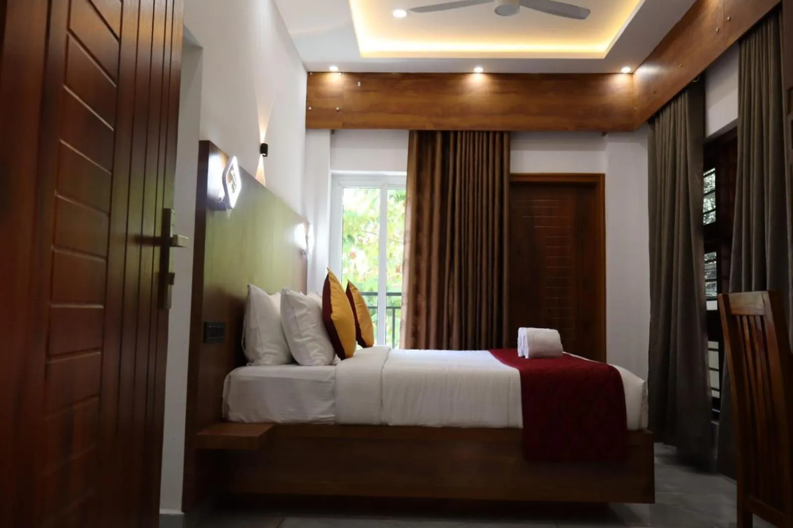 Hotel Rhythm Stays Munnar