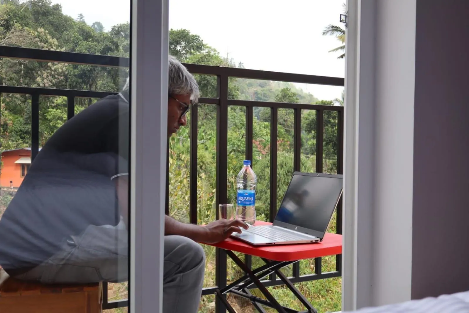 Hotel Rhythm Stays Munnar