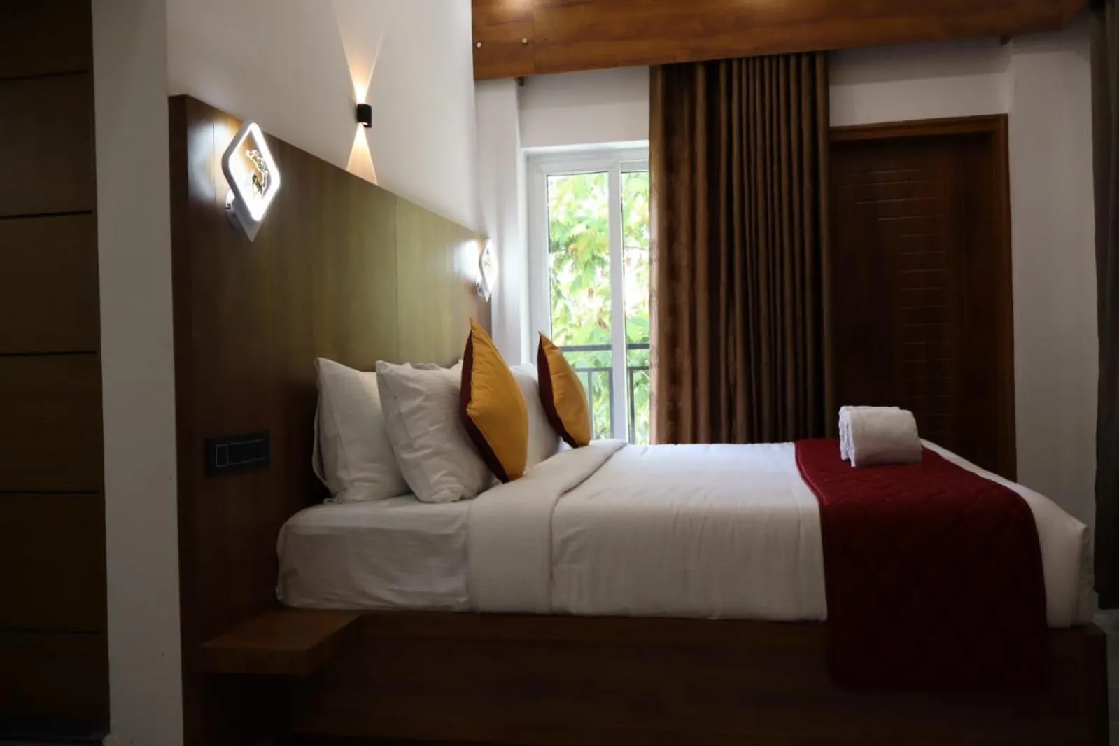 Hotel Rhythm Stays Munnar
