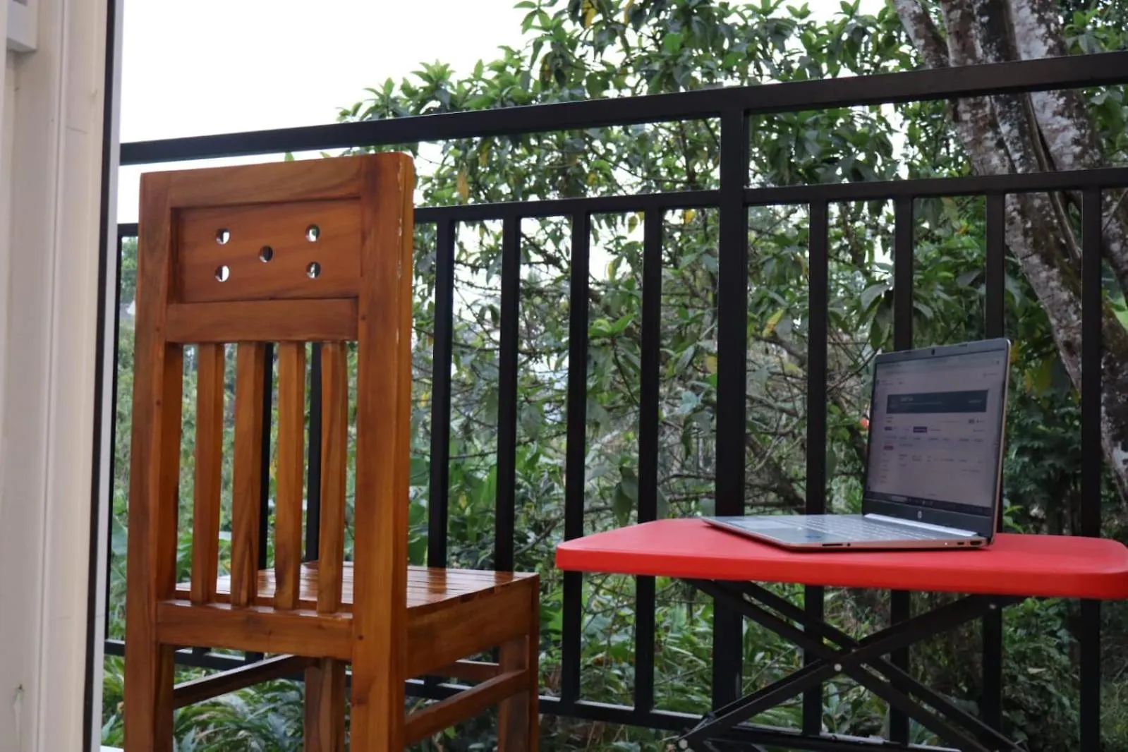 Hotel Rhythm Stays Munnar India