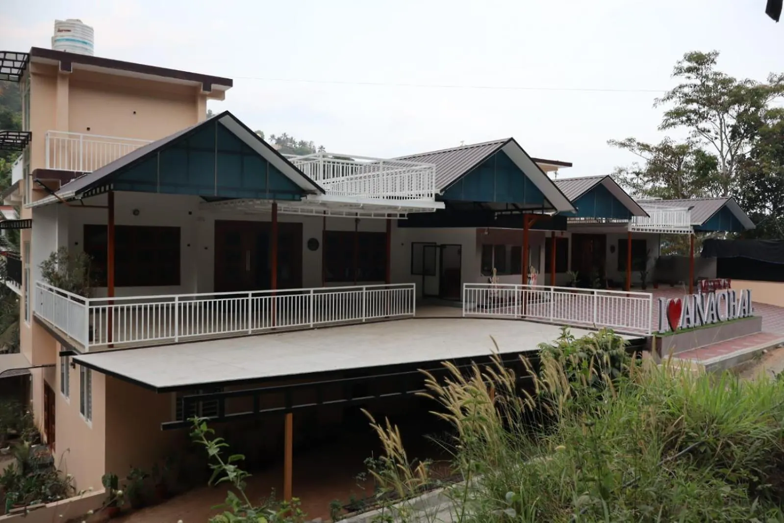 Rhythm Stays Munnar