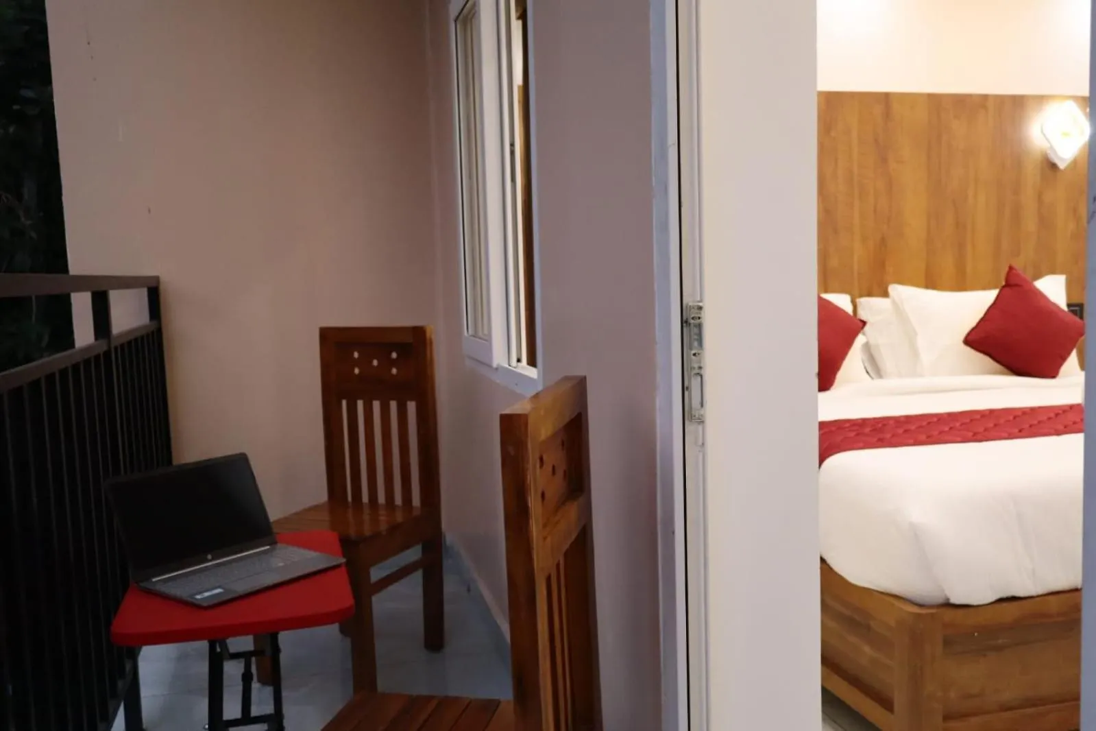 Rhythm Stays Munnar Hotel