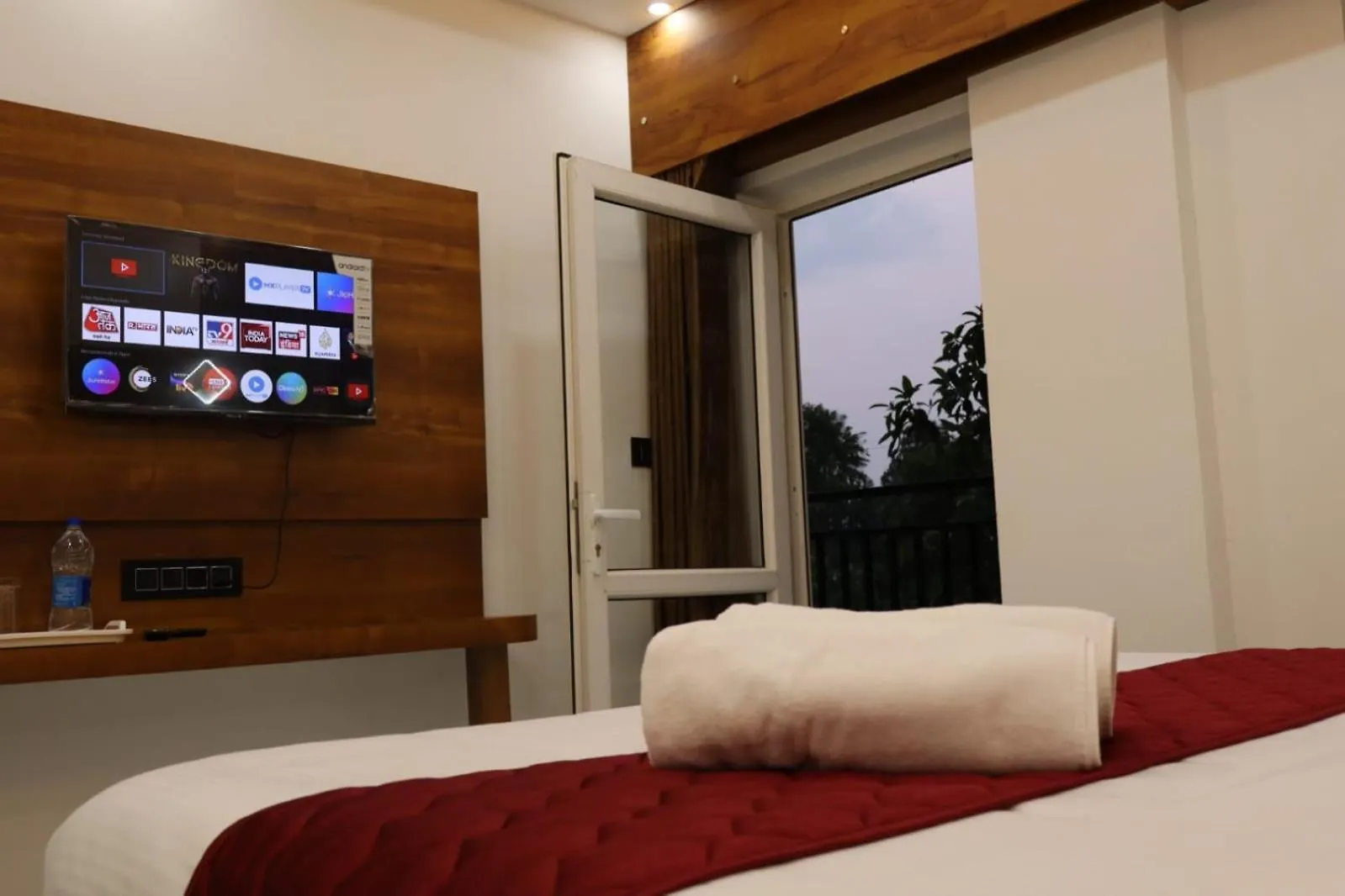 Hotel Rhythm Stays Munnar India