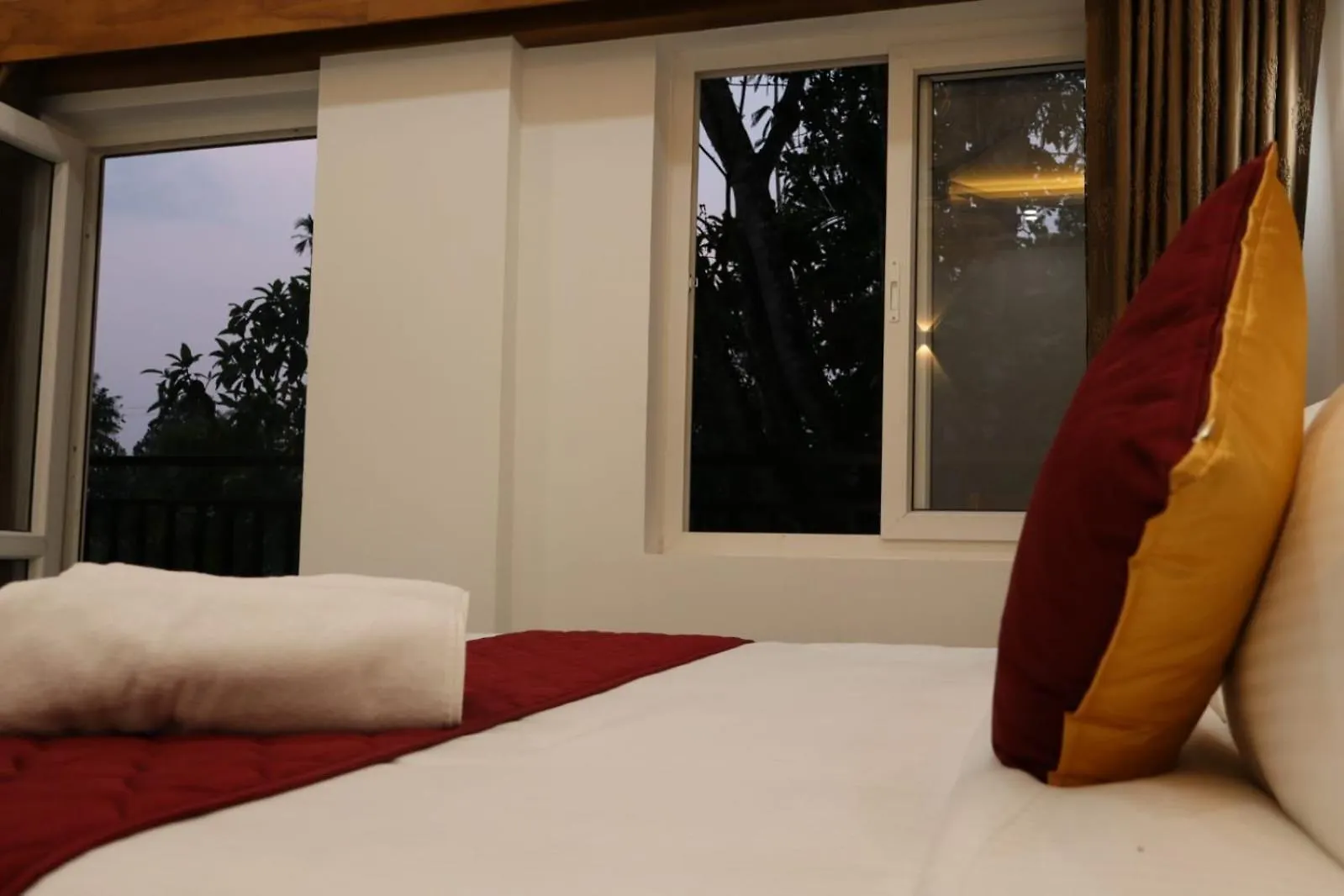 Hotel Rhythm Stays Munnar