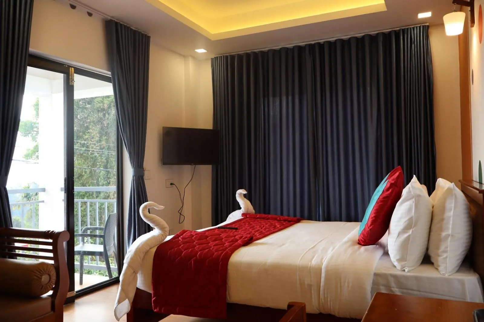 Hotel Rhythm Stays Munnar